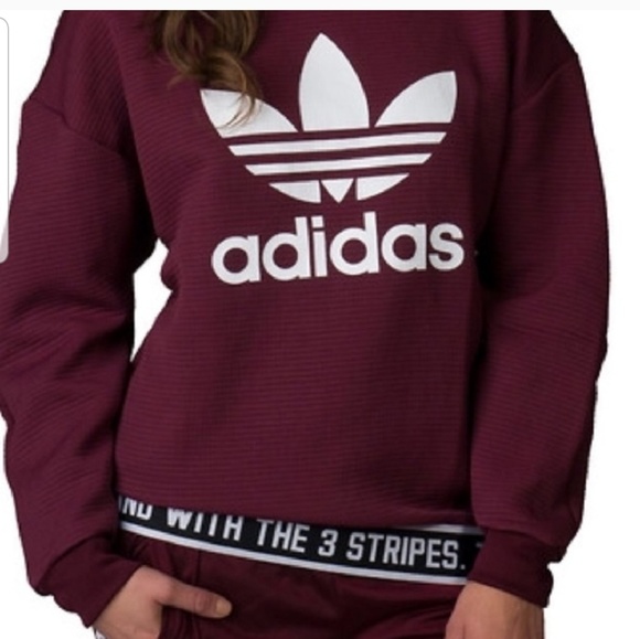 Adidas Crew Neck Oversized Pullover Medium Adidas Crew Neck Oversized Pullover Medium